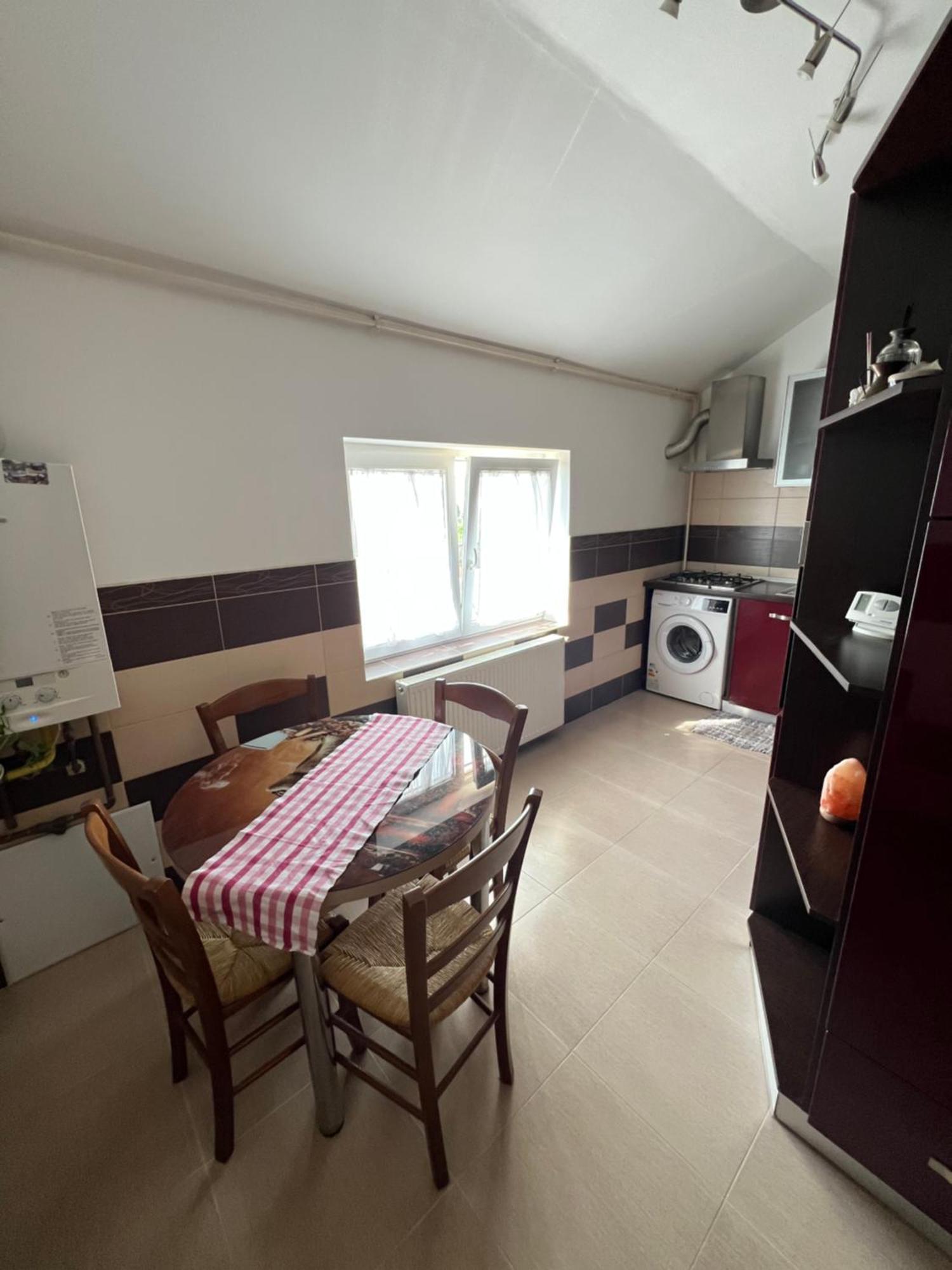 Ovidius Apartament Cisnădie Kültér fotó